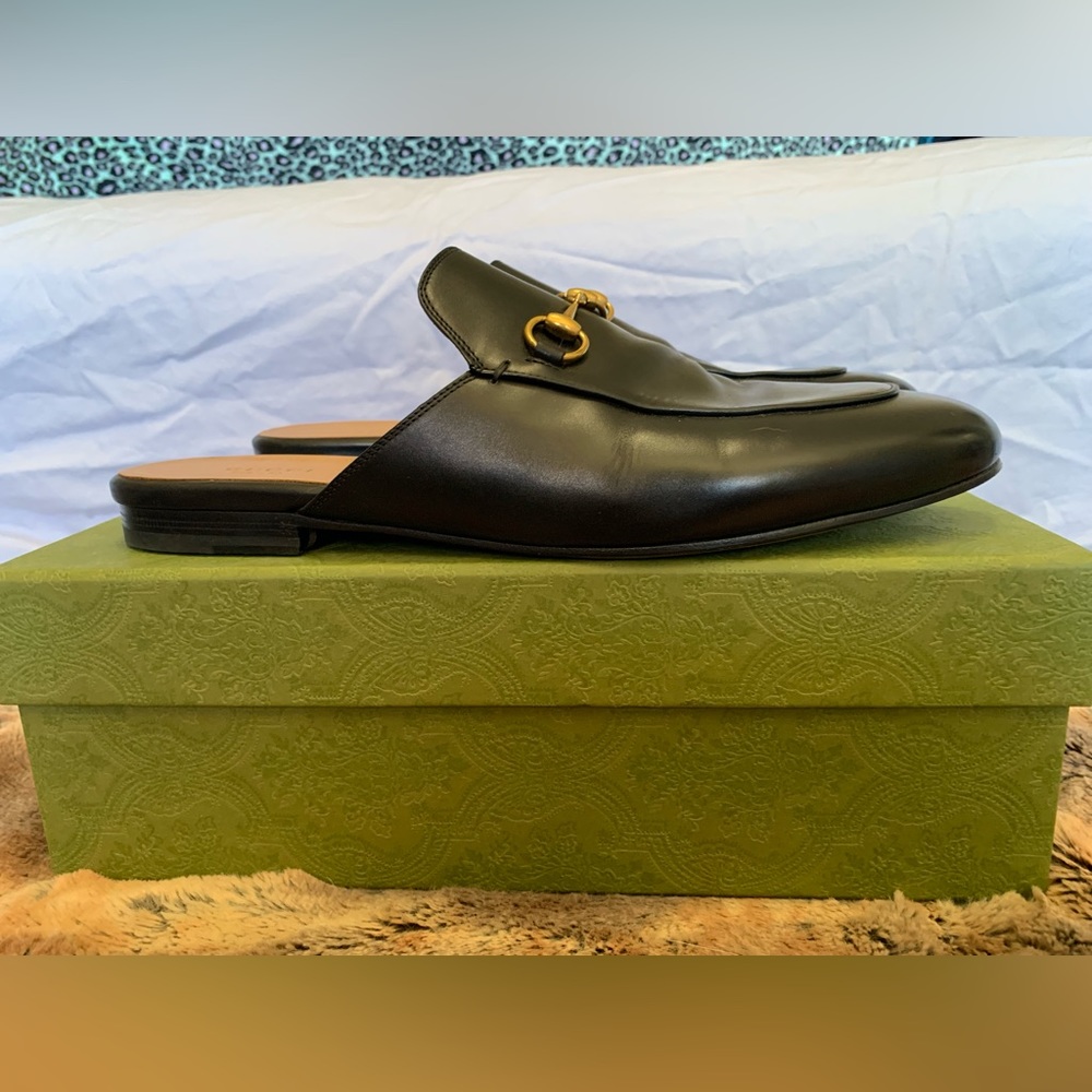 Gucci Slides